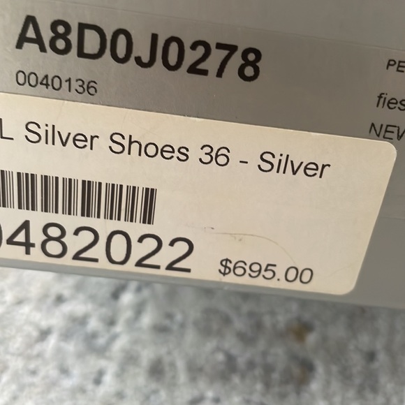 Size 6. Silver. You Can See Are New. Please No Low Blow Offers - Picture 10 of 15